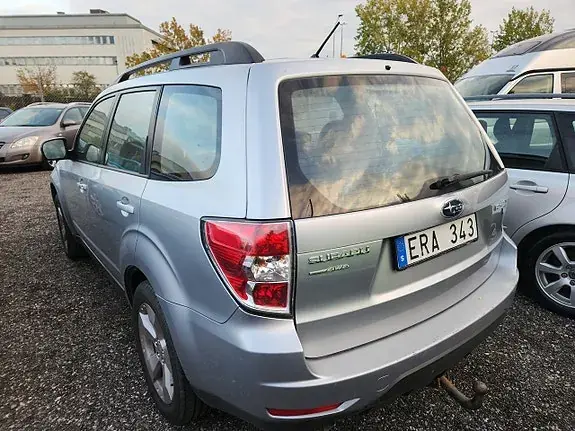 Subaru Forester 2012 photo 4