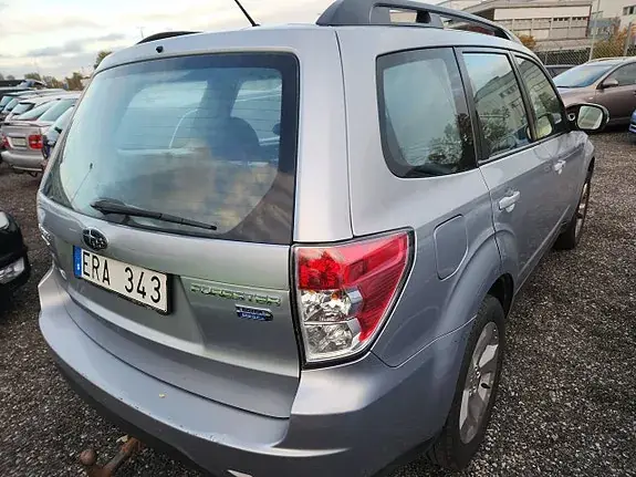 Subaru Forester 2012 photo 3