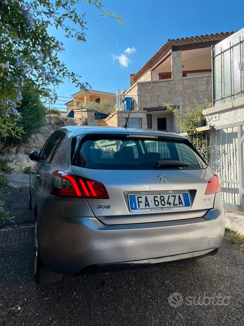Peugeot 308