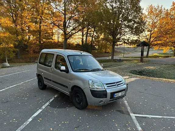 Citroen Berlingo 2005 photo 2
