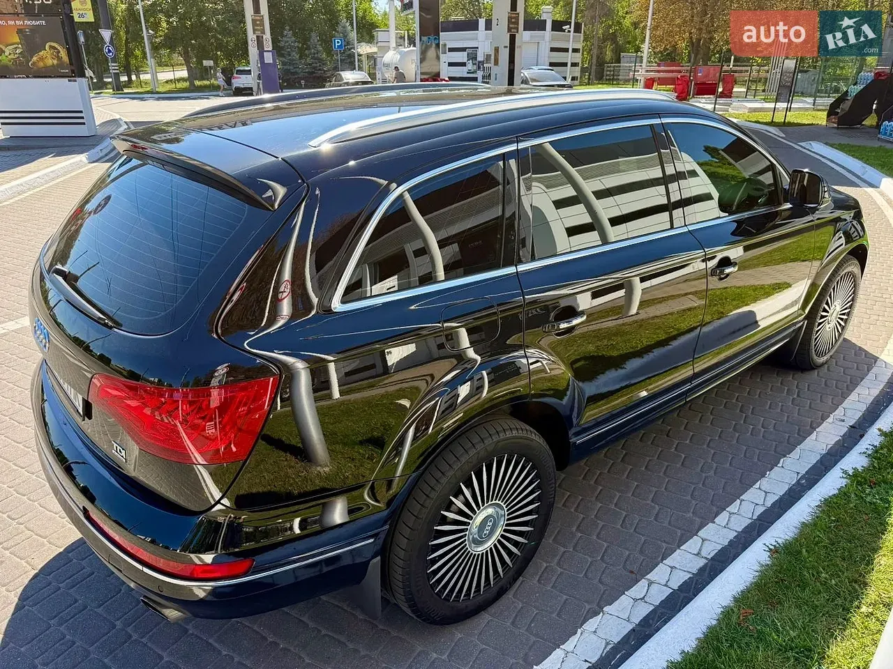 Audi Q7 2013 photo 5