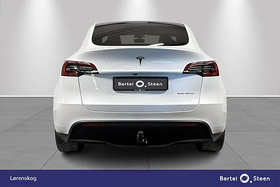 Tesla Model Y 2021 photo 4