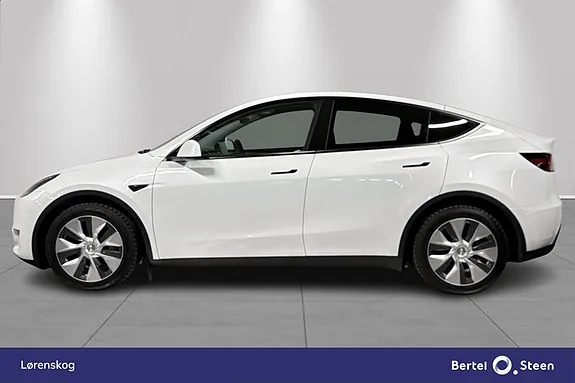 Tesla Model Y 2021 photo 2