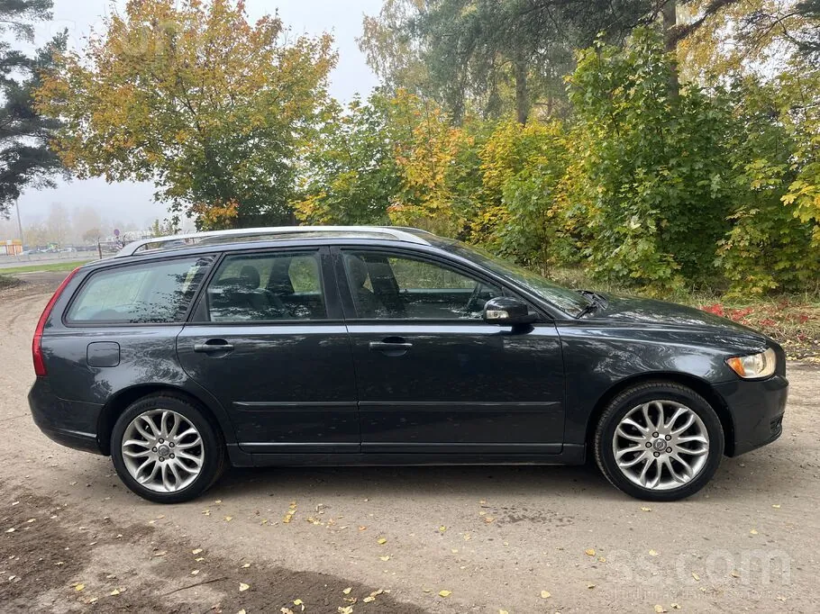 Volvo V50 2009 photo 5