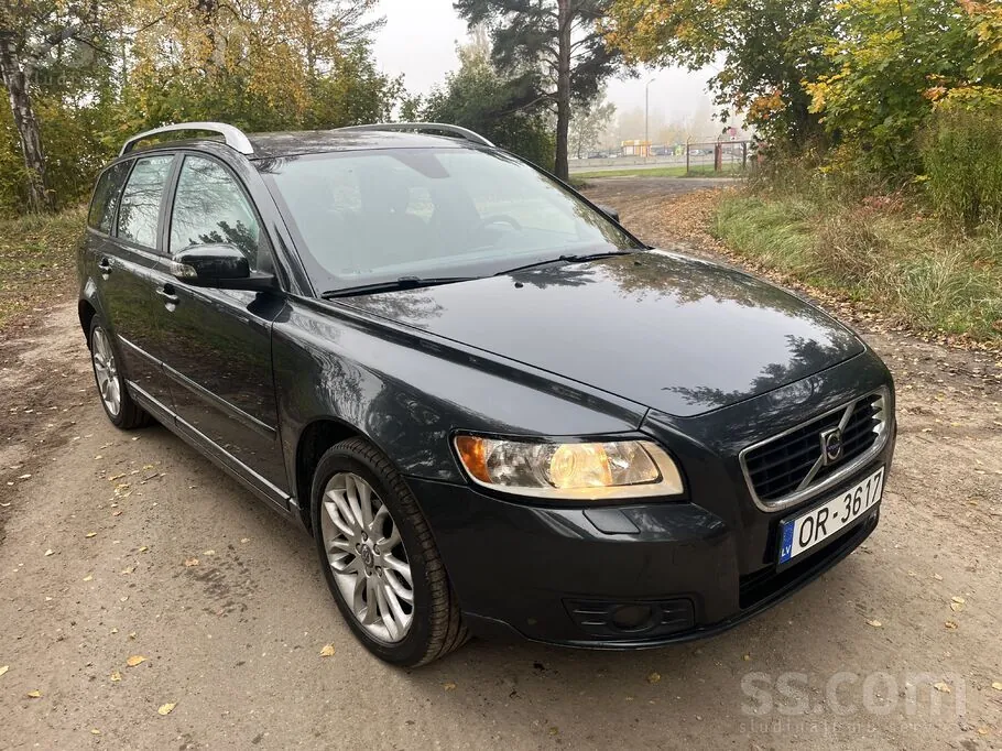 Volvo V50 2009 photo 4