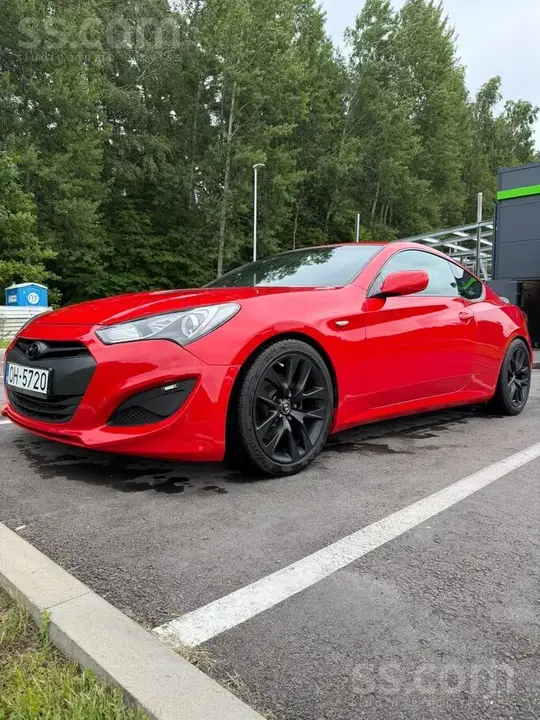 Hyundai Genesis Coupe 2013 photo 2