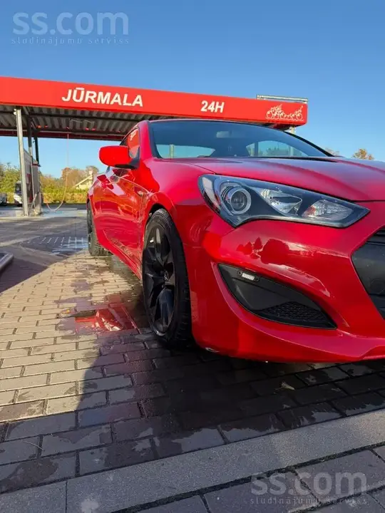 Hyundai Genesis Coupe 2013 photo 4