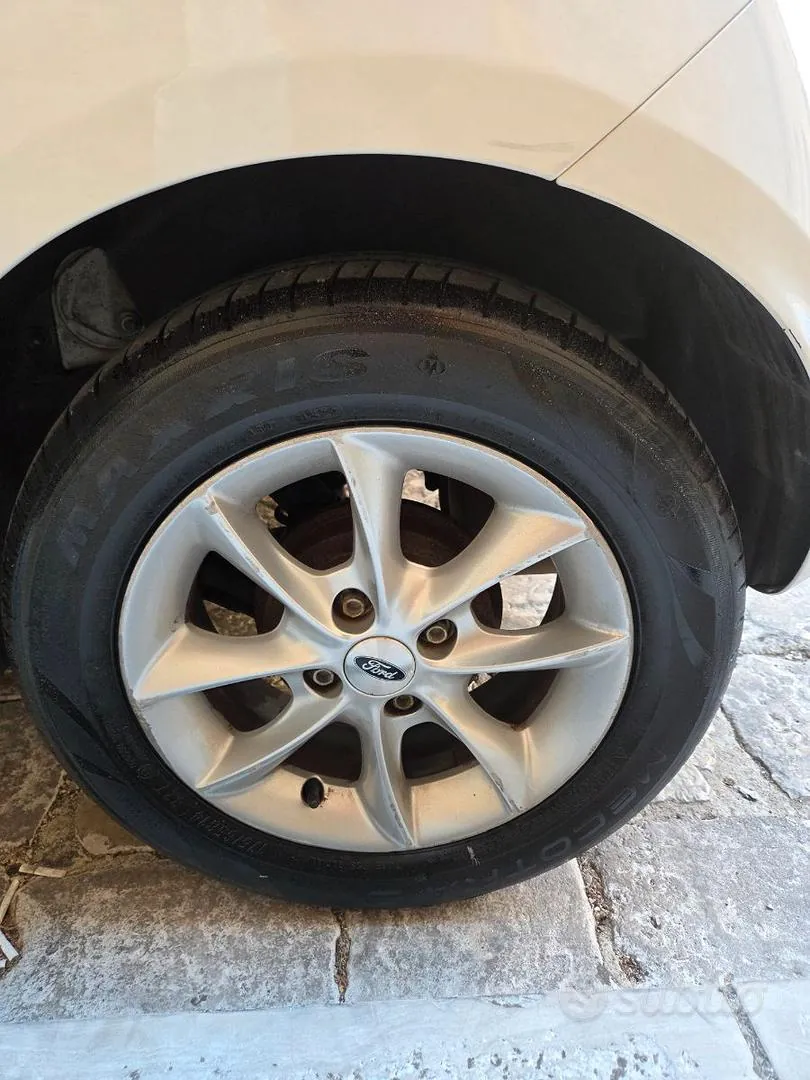 Ford Ka 2012 photo 5