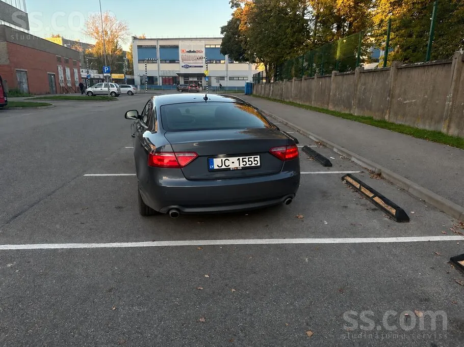 Audi A5 2008 photo 3