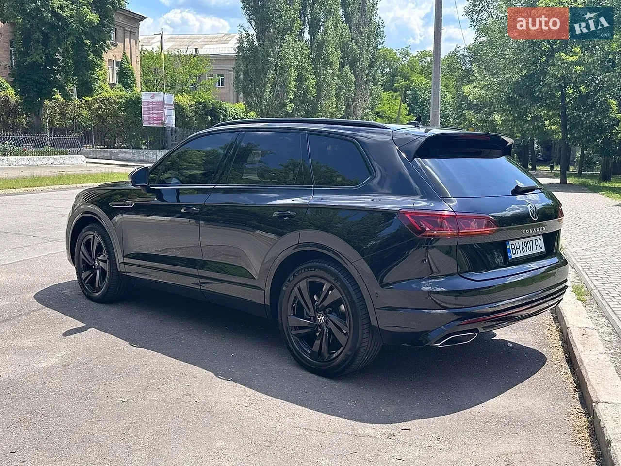 Volkswagen Touareg 2022 photo 4