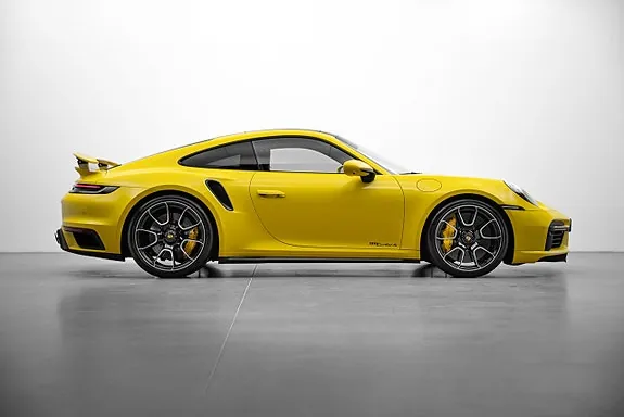 Porsche 911 Turbo S 2022 photo 3