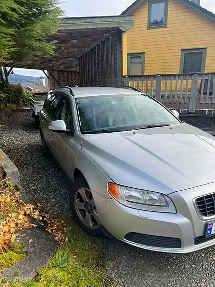 Volvo V70 2008 photo 2