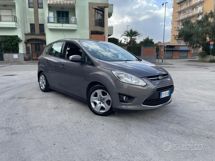 Ford C-Max 2015 photo 4