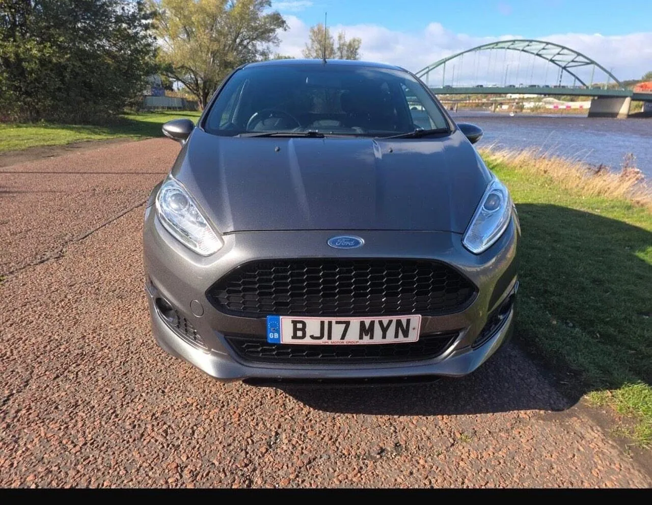 Ford Fiesta 2017 photo 2