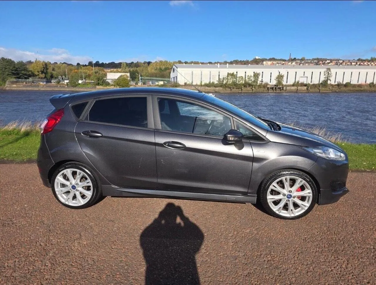 Ford Fiesta 2017 photo 3