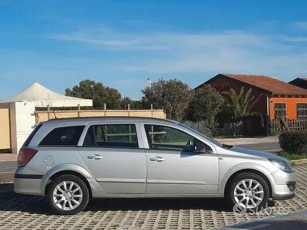 Opel Astra 2006 photo 4