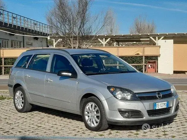 Opel Astra 2006 photo 2