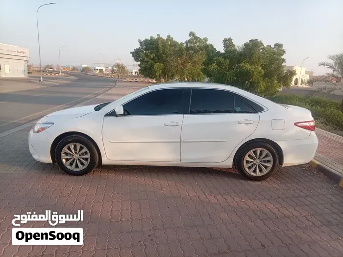 Toyota Camry 2017 photo 3