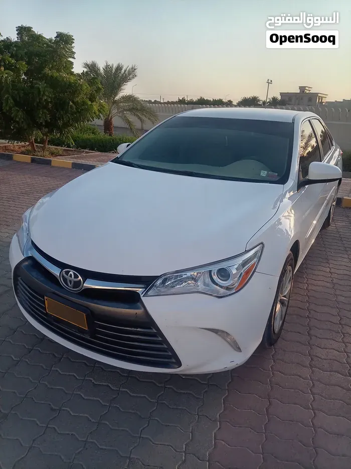 Toyota Camry 2017 photo 2