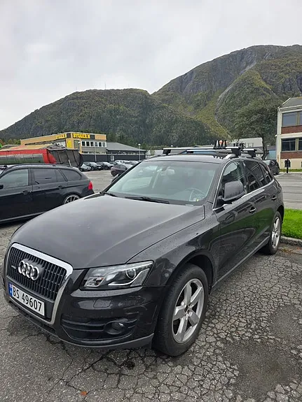 Audi Q5 2012 photo 2