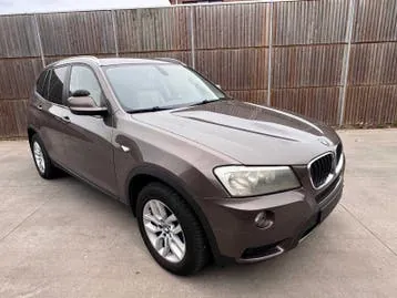 BMW X3 2011 photo 2