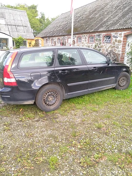 Volvo V50 2006 photo 2