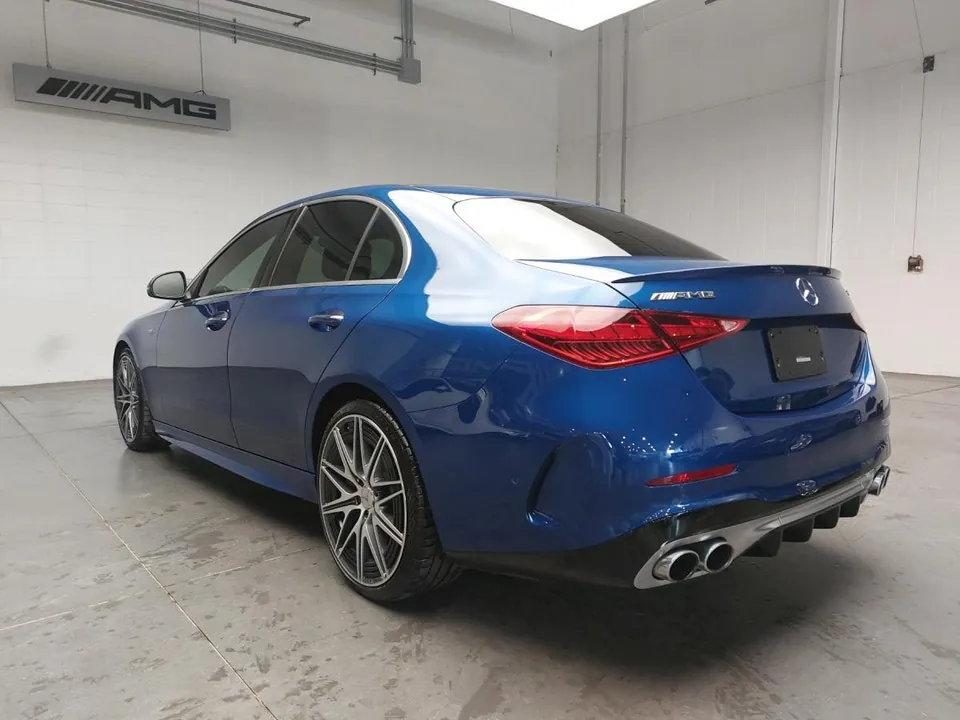 Mercedes-Benz C-Class 2023 photo 2