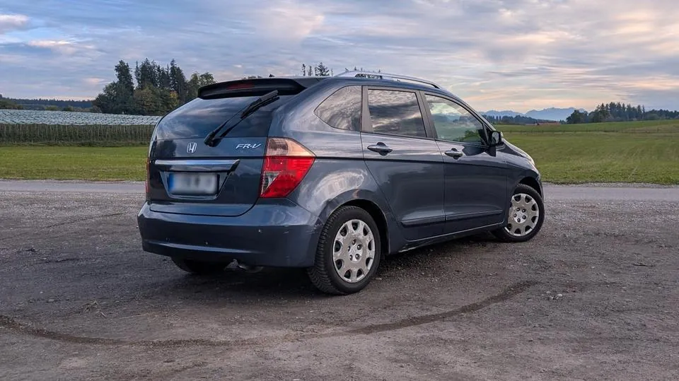Honda Fr-V