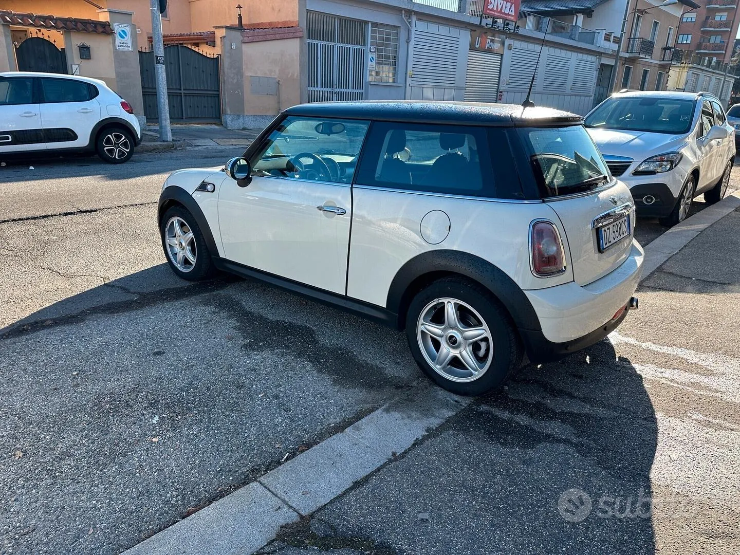 Mini Cooper 2009 photo 2