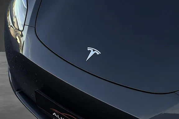 Tesla Model Y 2021 photo 3