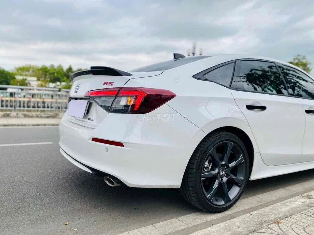 Honda Civic 2025 photo 4