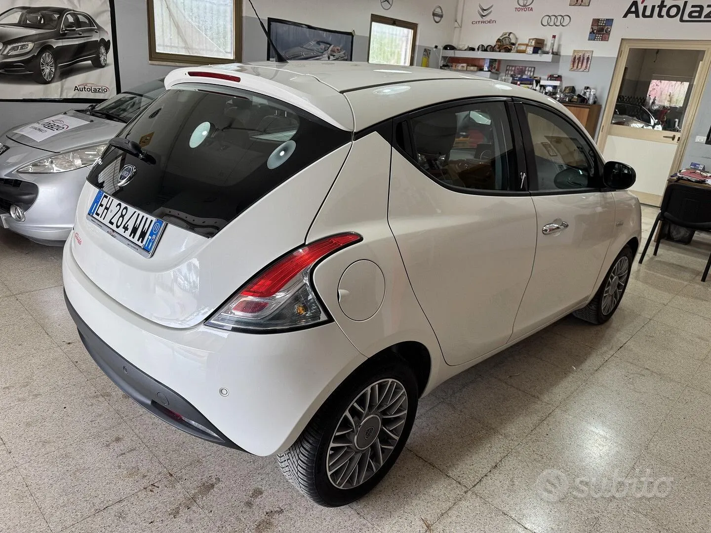 Lancia Ypsilon 2012 photo 4