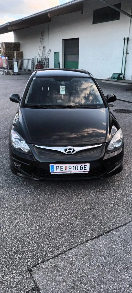 Hyundai I30 2011 photo 2