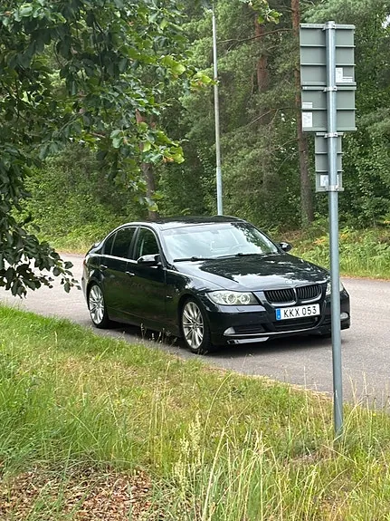 BMW 320D 2008 photo 3