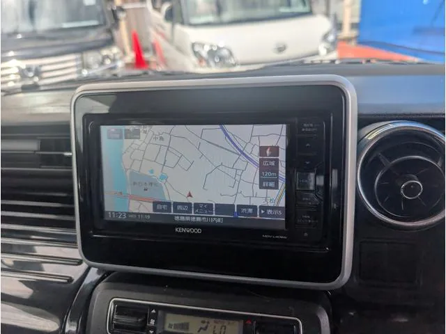 Suzuki Spacia 2019 photo 4