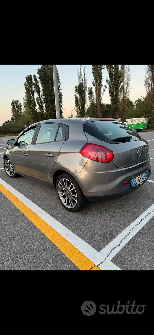 Fiat Bravo 2010 photo 2