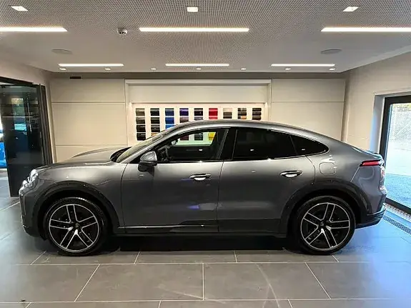 Porsche Cayenne 2026 photo 3
