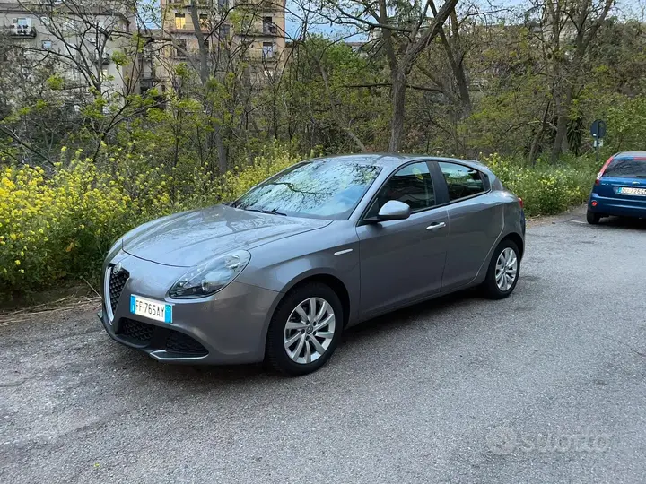 Alfa Romeo Giulietta