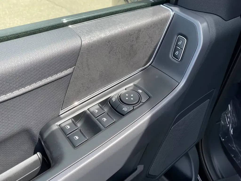 Ford F-150 2026 photo 5