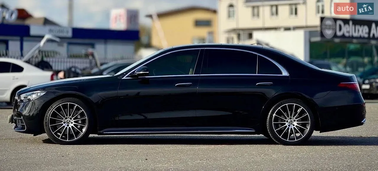 Mercedes-Benz S-Class 2023 photo 3