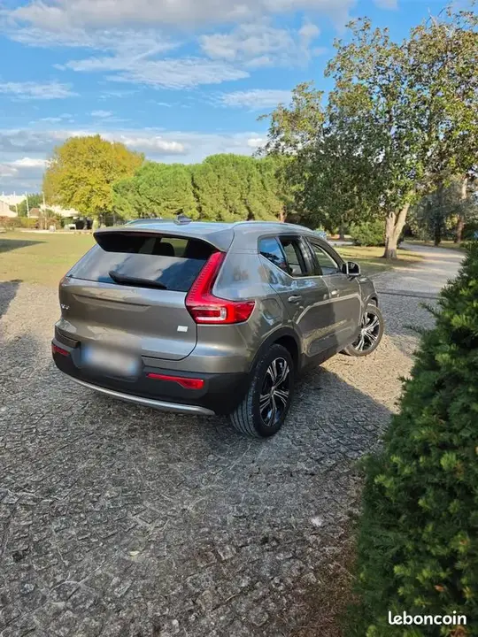 Volvo Xc40 2020 photo 2
