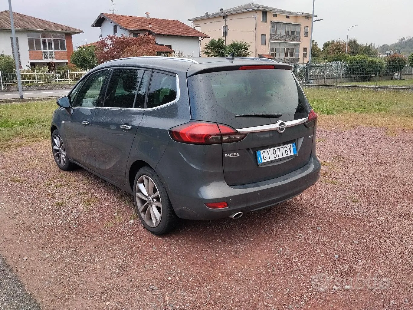 Opel Zafira 2013 photo 2