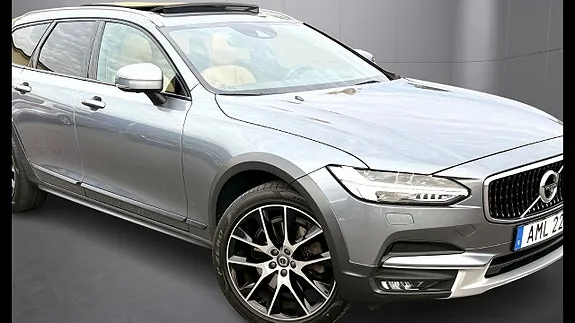 Volvo V90 Cross Country 2019 photo 2