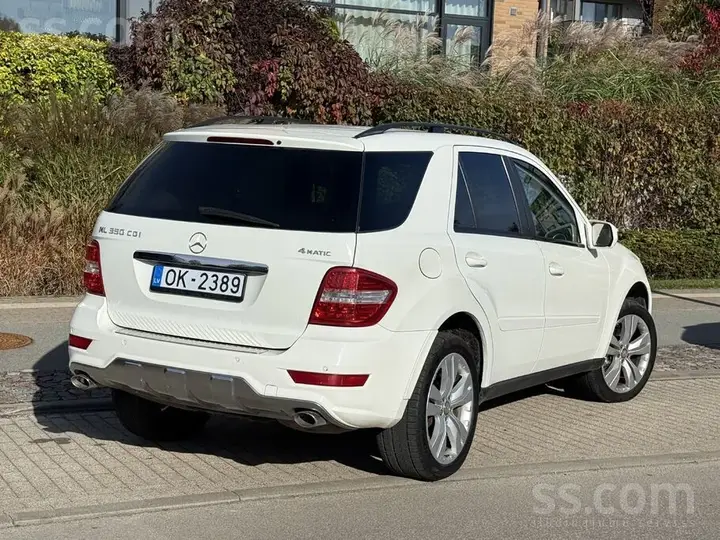 Mercedes-Benz Ml350 2010 photo 4