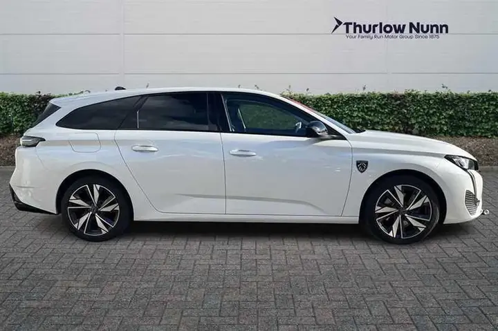 Peugeot 308 Sw 2023 photo 2