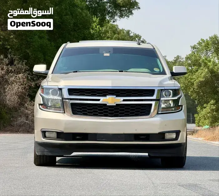 Chevrolet Suburban 2015 photo 2