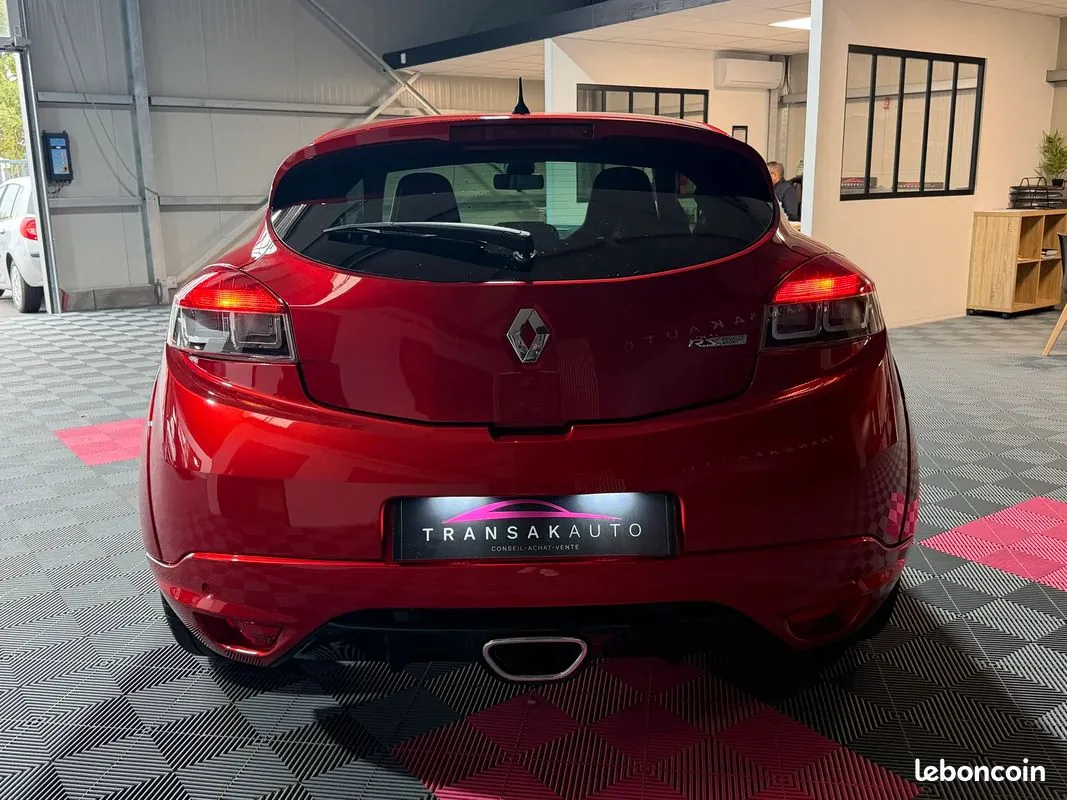 Renault Megane 2015 photo 4