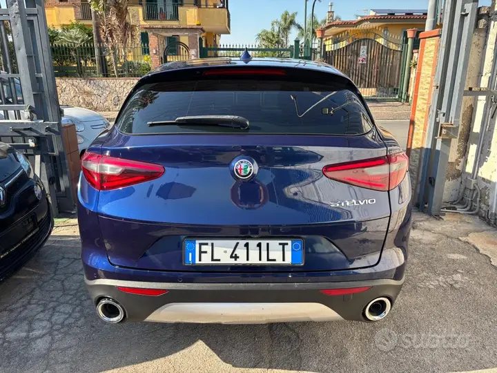 Alfa Romeo Stelvio 2018 photo 5