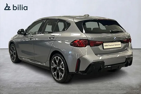 BMW 120 2026 photo 2