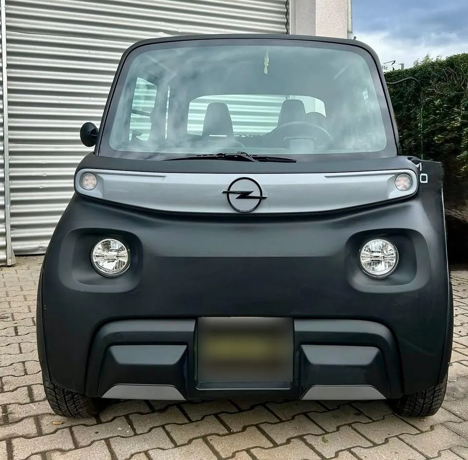 Opel Rocks E